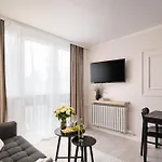 Apartament 2-bedroom Breweries Living Close To Metro Bus Tram Warszawa