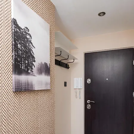 2-bedroom Breweries Living Close To Metro Bus Tram Warsaw